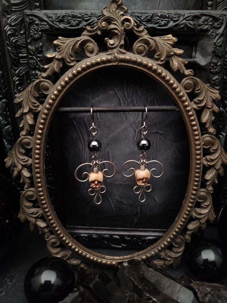 Earrings Bone Vault - Fleur de Skull product image (2)