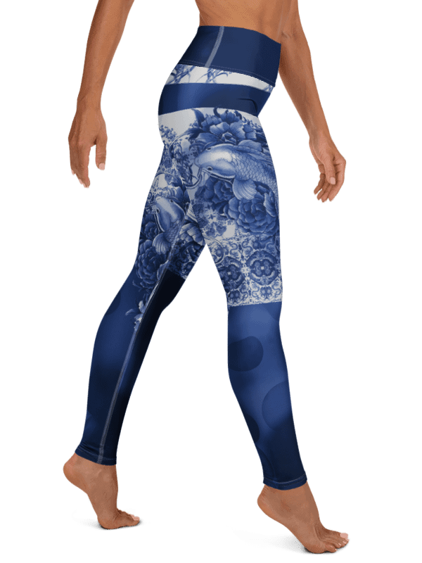 Koi-Porcelain-yoga leggings product image (7)