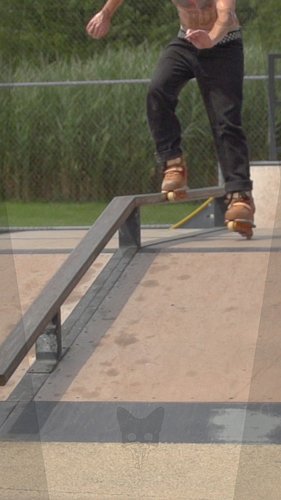 New YouTube video! Here some tricks from the sessions I had with my homie Solomon Melton @solomon.melton 

Faction Skate Comp...