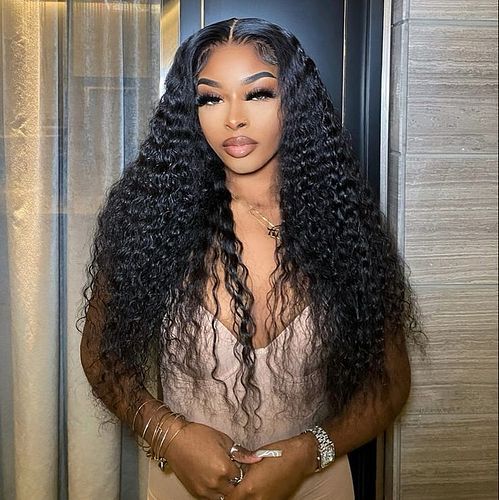Trim 😍💸🤍 which style? comment below 👇🏽 
Get this look with ExoticLuxeCo’s PREMIUM RAW Bundles and custom made wigs!☺️👑 just i...