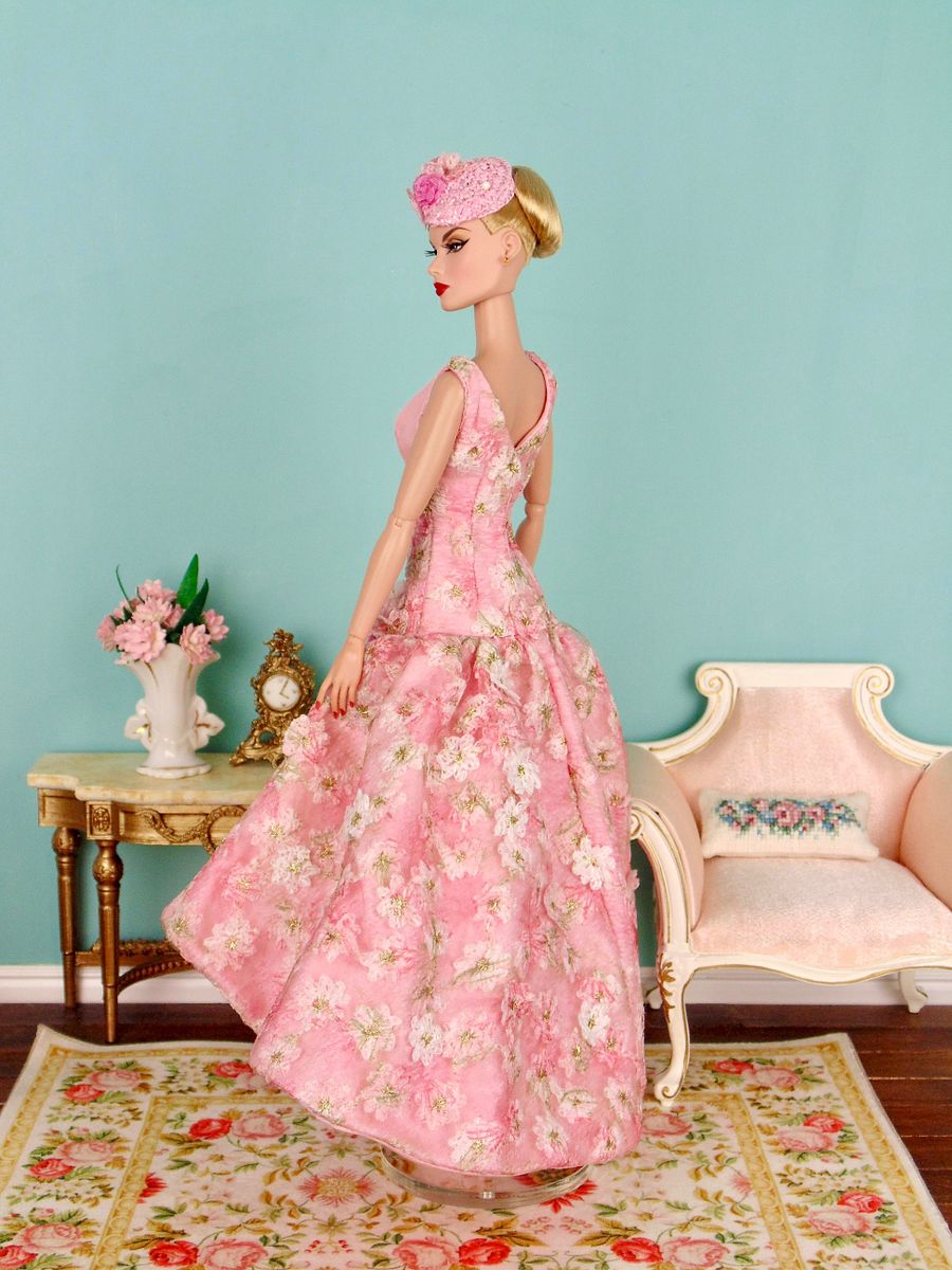 Evangeline sewing pattern for 12" fashion dolls product image (5)