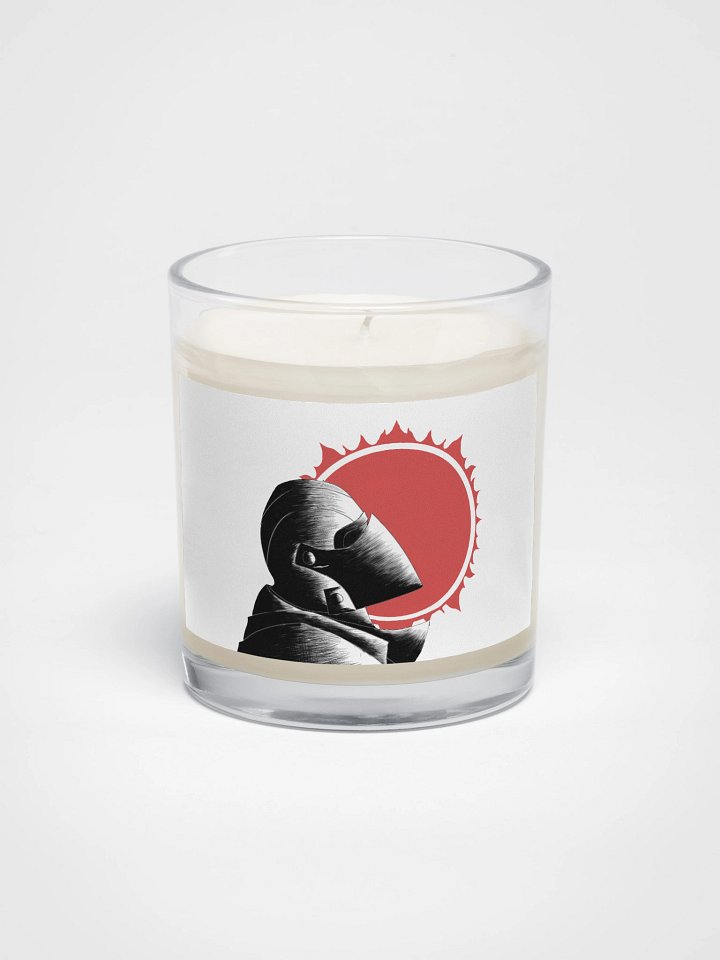 Knight Gaze Candle product image (1)