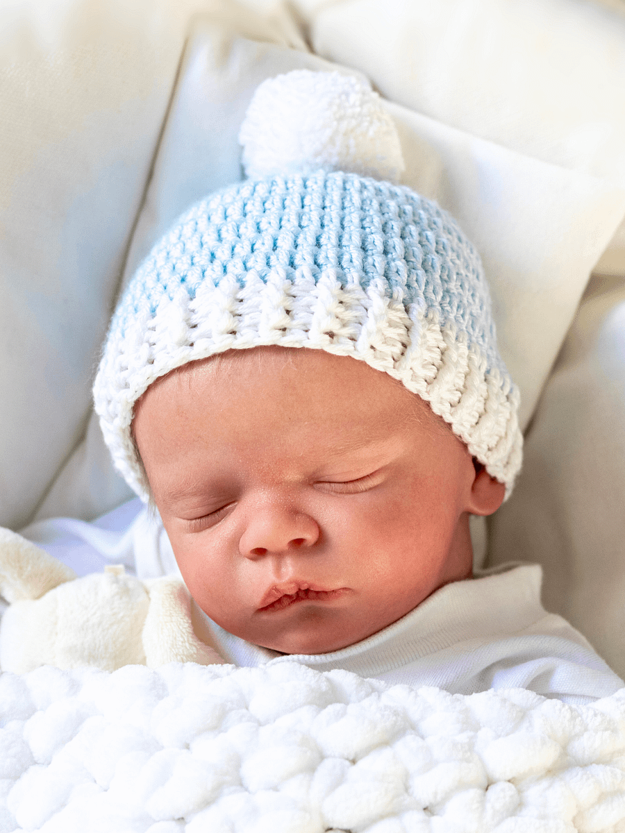Crochet Pattern: Two Toned Baby Hat product image (4)