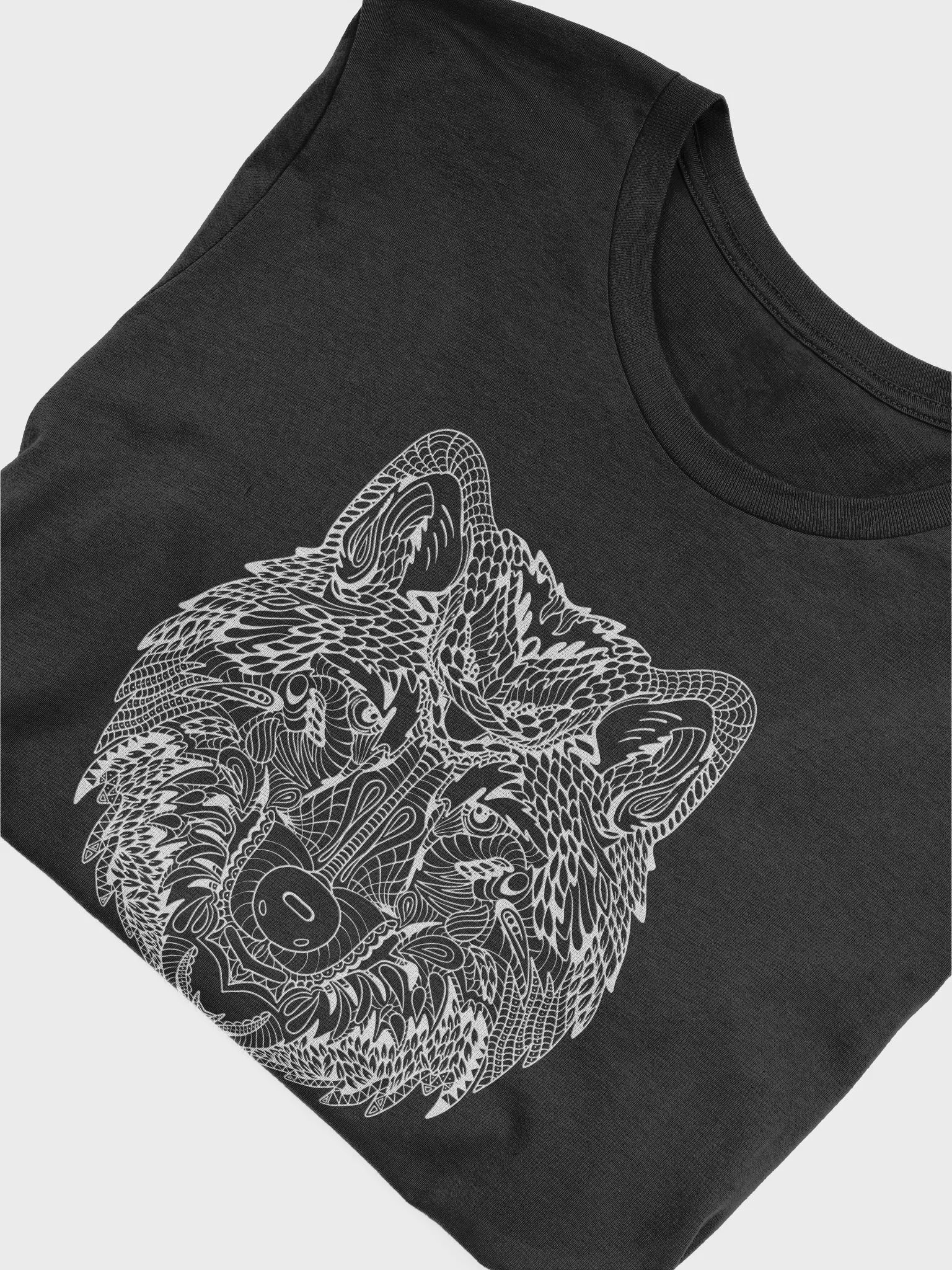Symmetrical Wolf Face Zentangle T-Shirt product image (6)