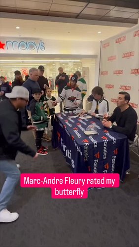 Marc-Andre Fleury rated @jakebringgold's butterfly🌸😂...

#minnesotawild #nhl #hockeygoalie