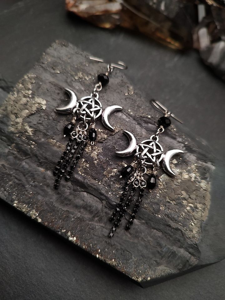 Earrings ShadowRealm - Trinity ShadowDrop product image (1)