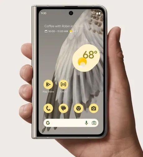 Pixel Fold From $1,299 $1,799 or $36.08/month with 36-month financing*, before trade-in product image (7)