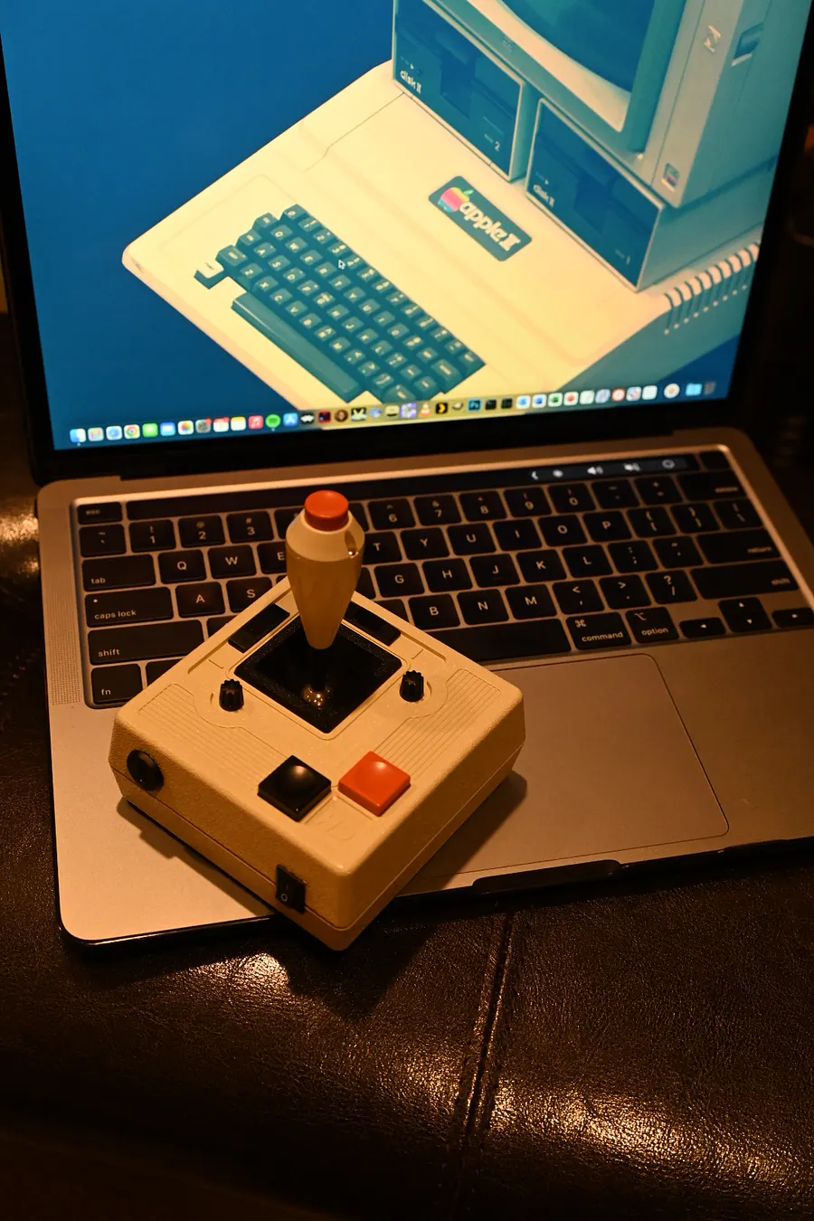 CH Mach III Bluetooth Revival product image (2)