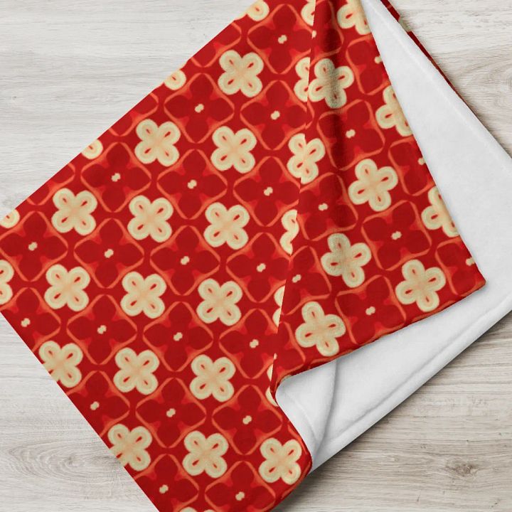 Elegant Red & Cream Seamless Patterned Throw Blanket product image (2)