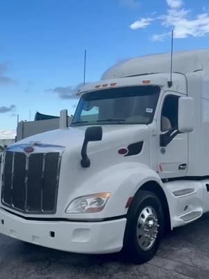 Camionero viejo viejo 😂#camioneros #truck #peterbilt #americantrucksimulator #trucker #trucks @hgregtrucks.com 