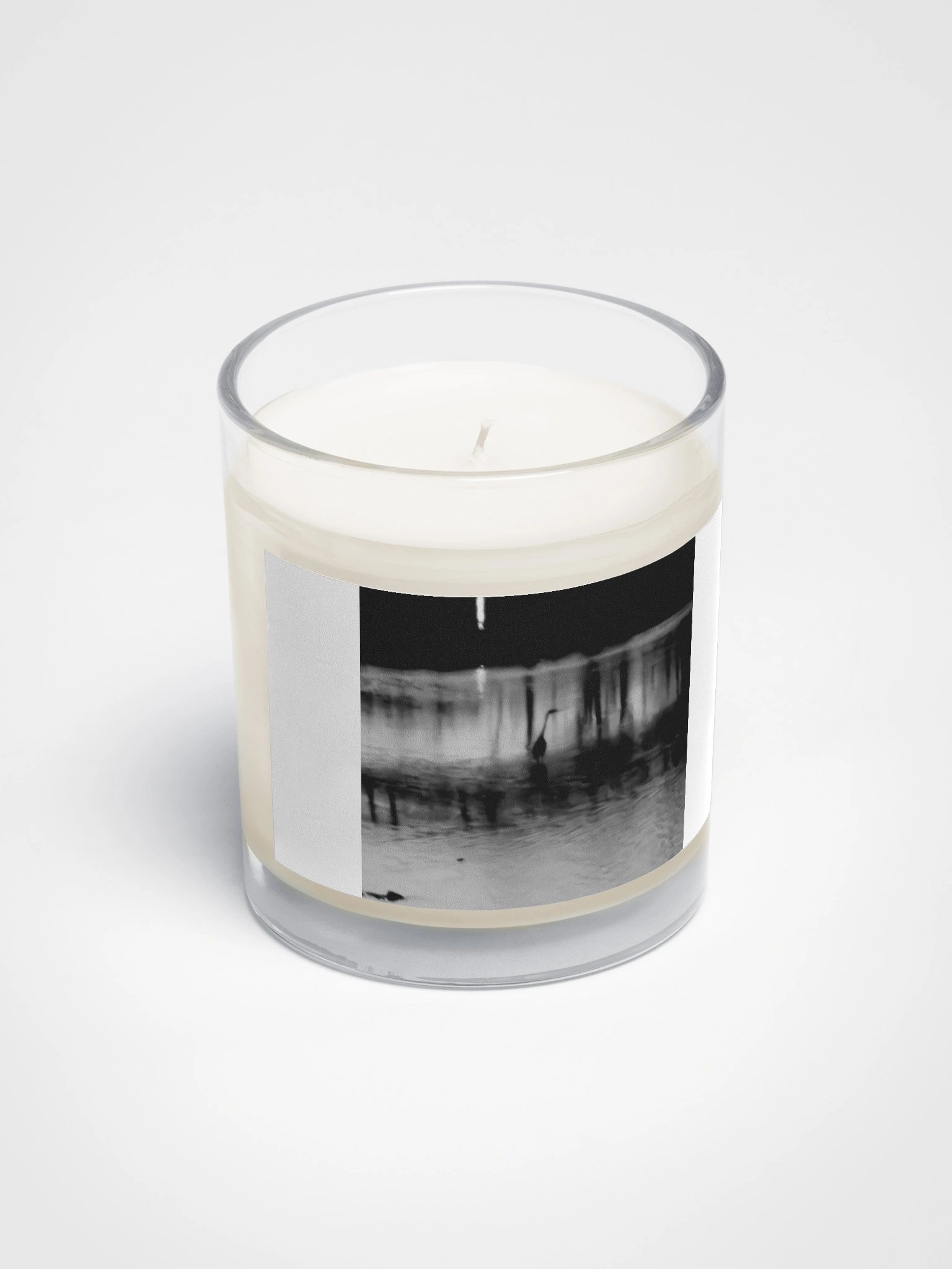 Blue Heron Black and White Soy Wax Candle product image (2)