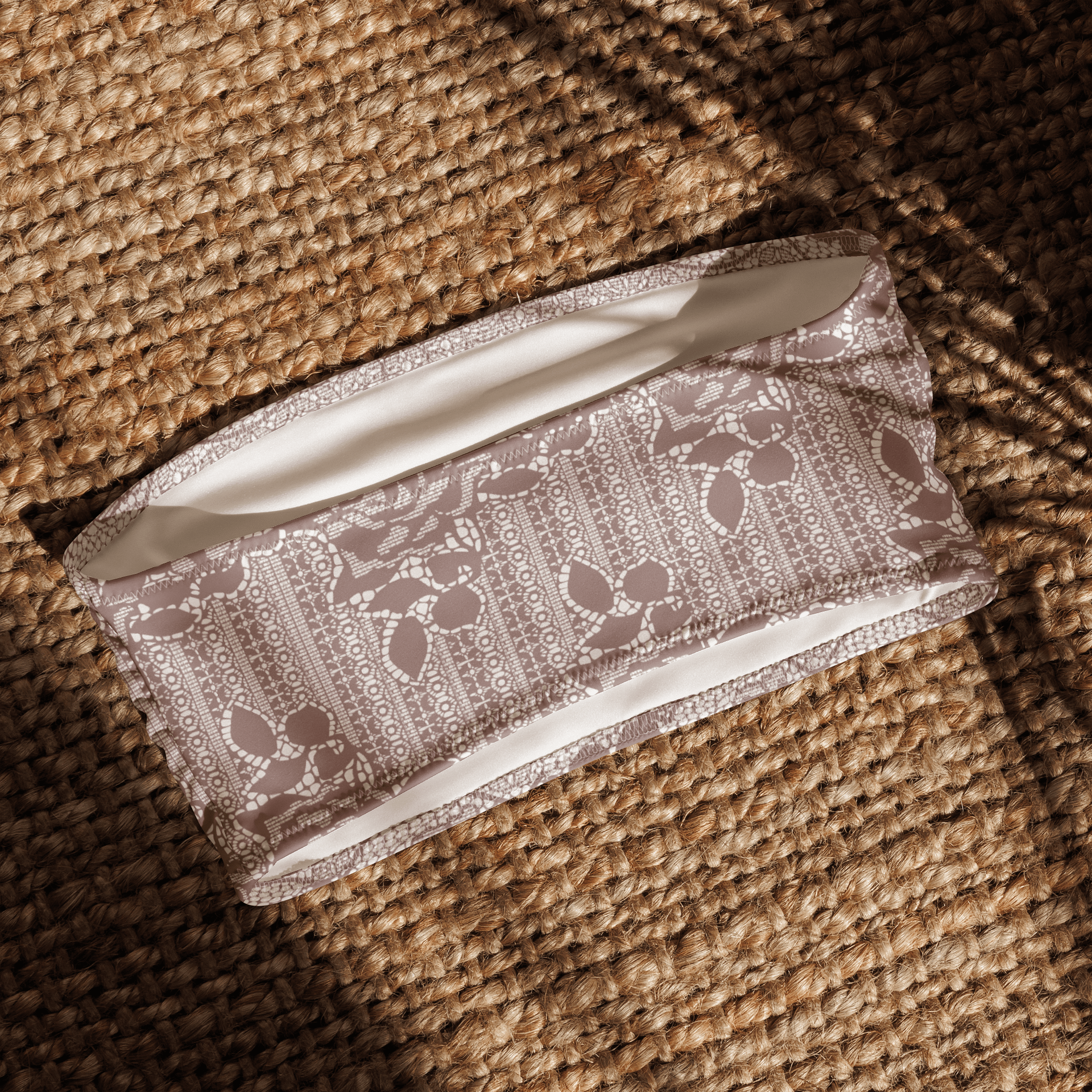 Lace. The Bandeau product image (1)