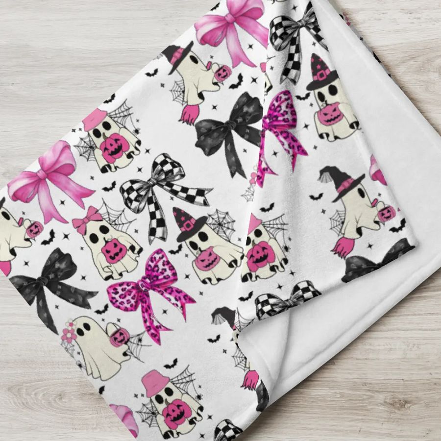 Coquette Halloween Blanket product image (5)