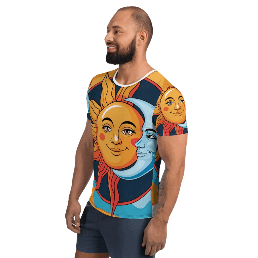 Graphic T-shirt product image (3)
