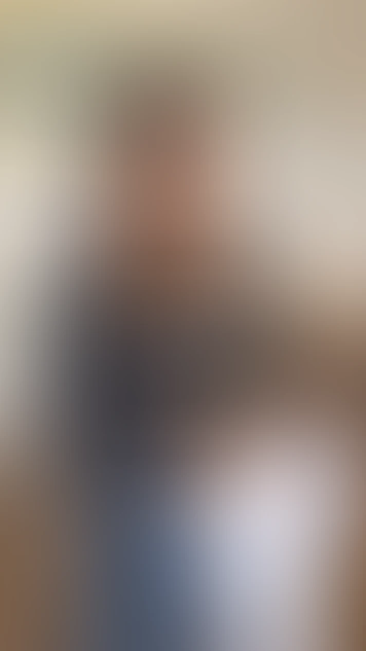 Video thumbnail background