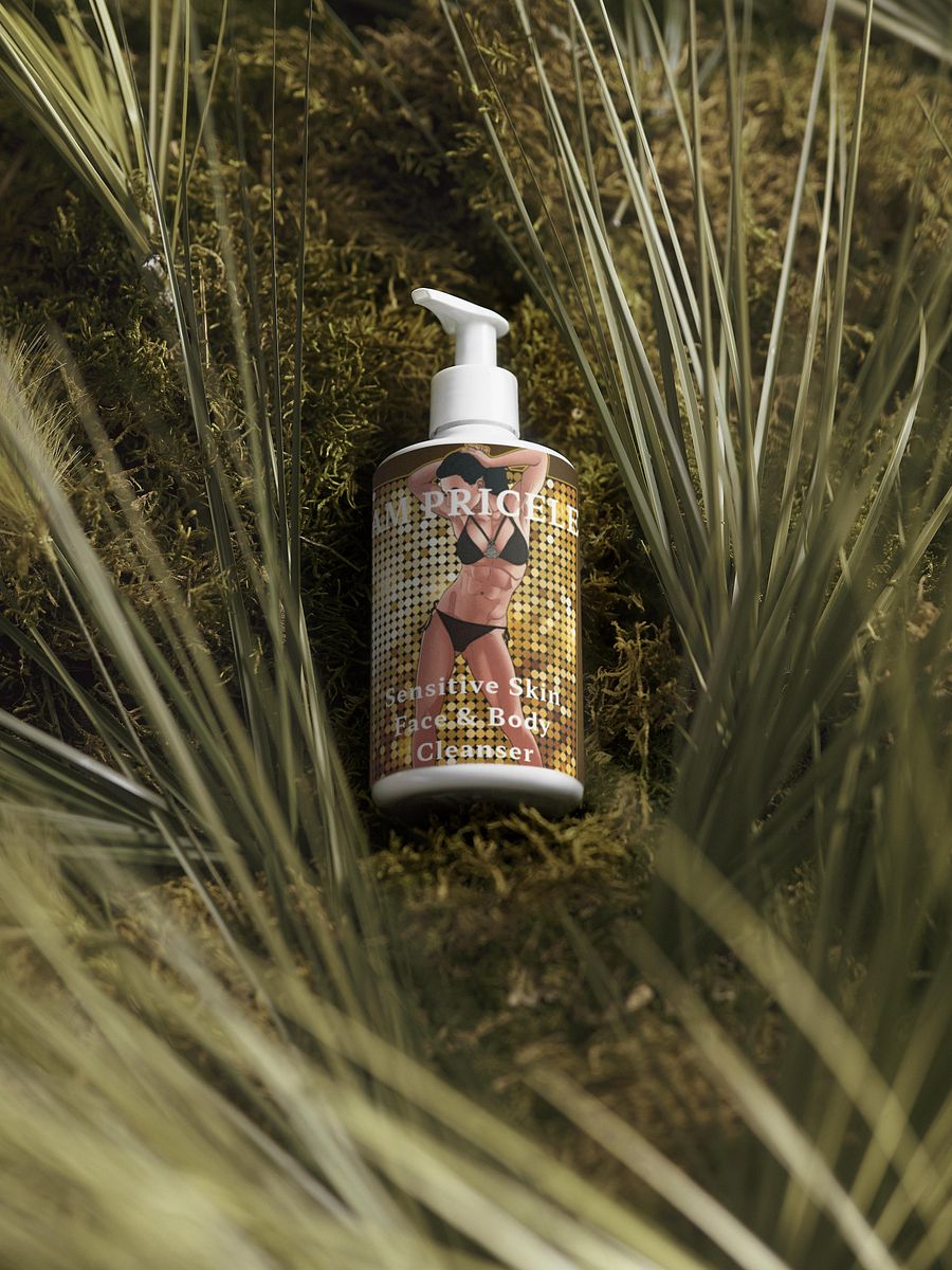 Angelface Baddies I am Priceless Sensitive Skin Face & Body Cleanser 290ml product image (4)