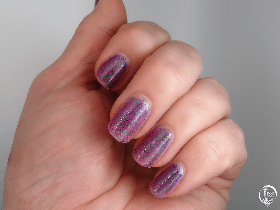 COUCH FKR - Dark Plum to Pink Thermal Green Flake Nail Polish product image (5)