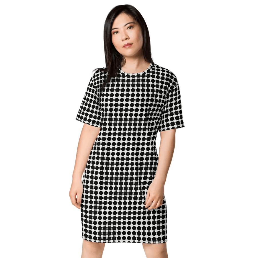 Abstract Black and White Chain Ladies T Shirt Dress product image (4)