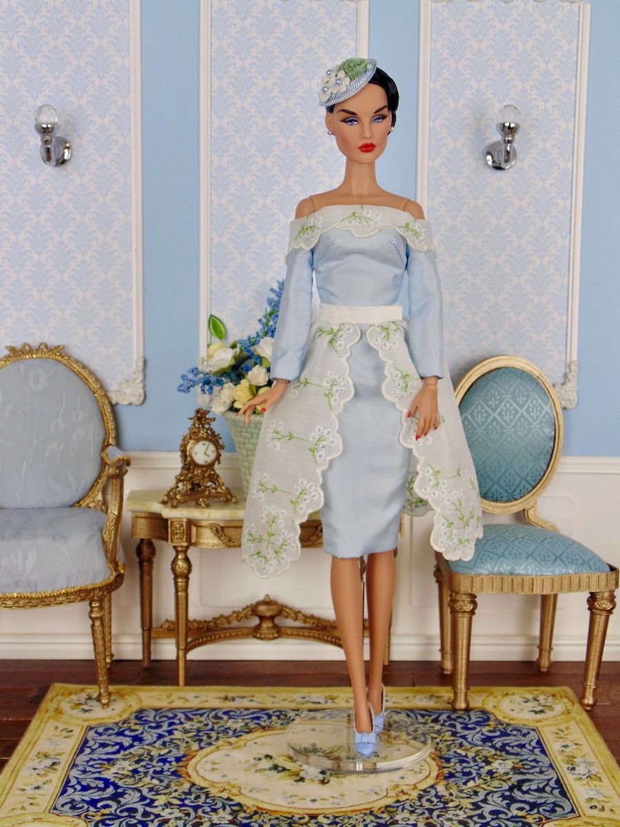 Daphne sewing pattern for 12" fashion dolls product image (5)