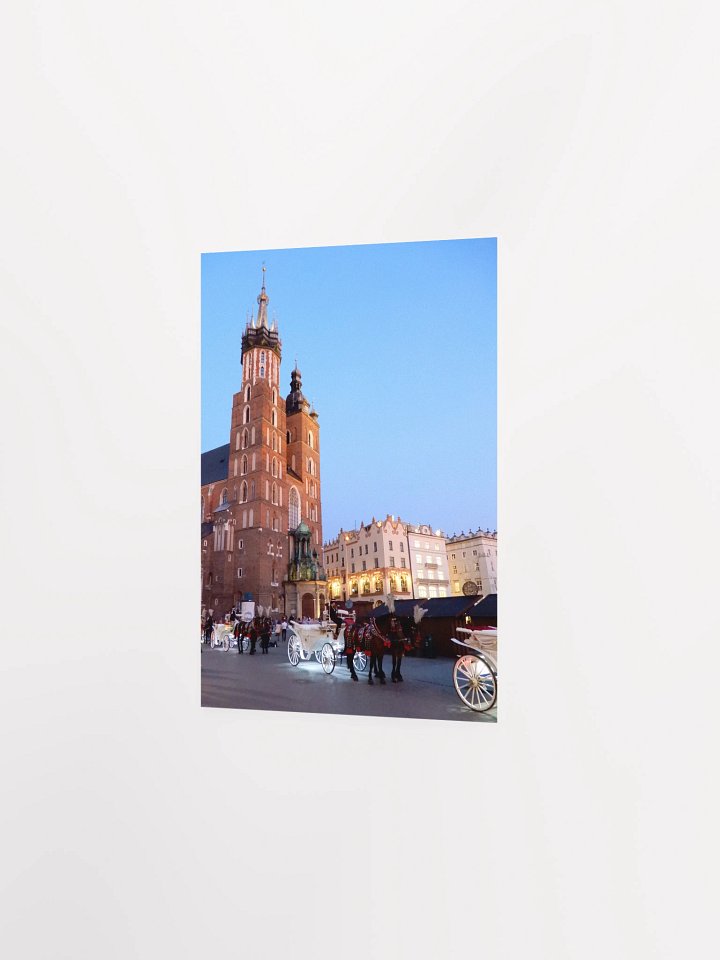 Krakow - St. Mary's Basilica and horse-drawn carriage - print/poster product image (3)