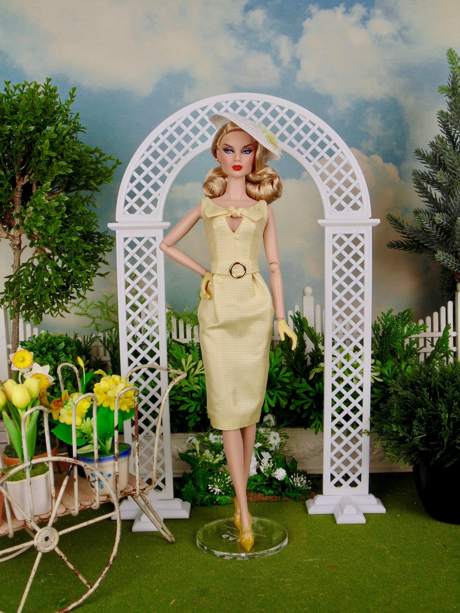 Celeste sewing pattern for 12" fashion dolls product image (4)