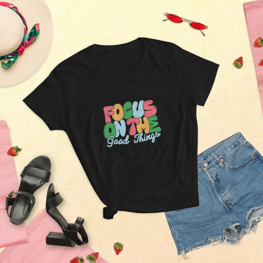 Good Things Bubble T-Shirt product image (10)