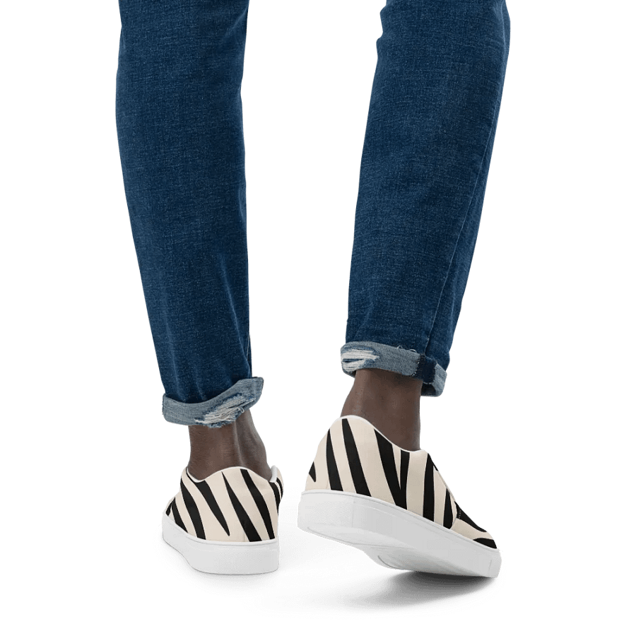 Zebra Stripes Men's Slip-On Canvas Shoes product image (5)