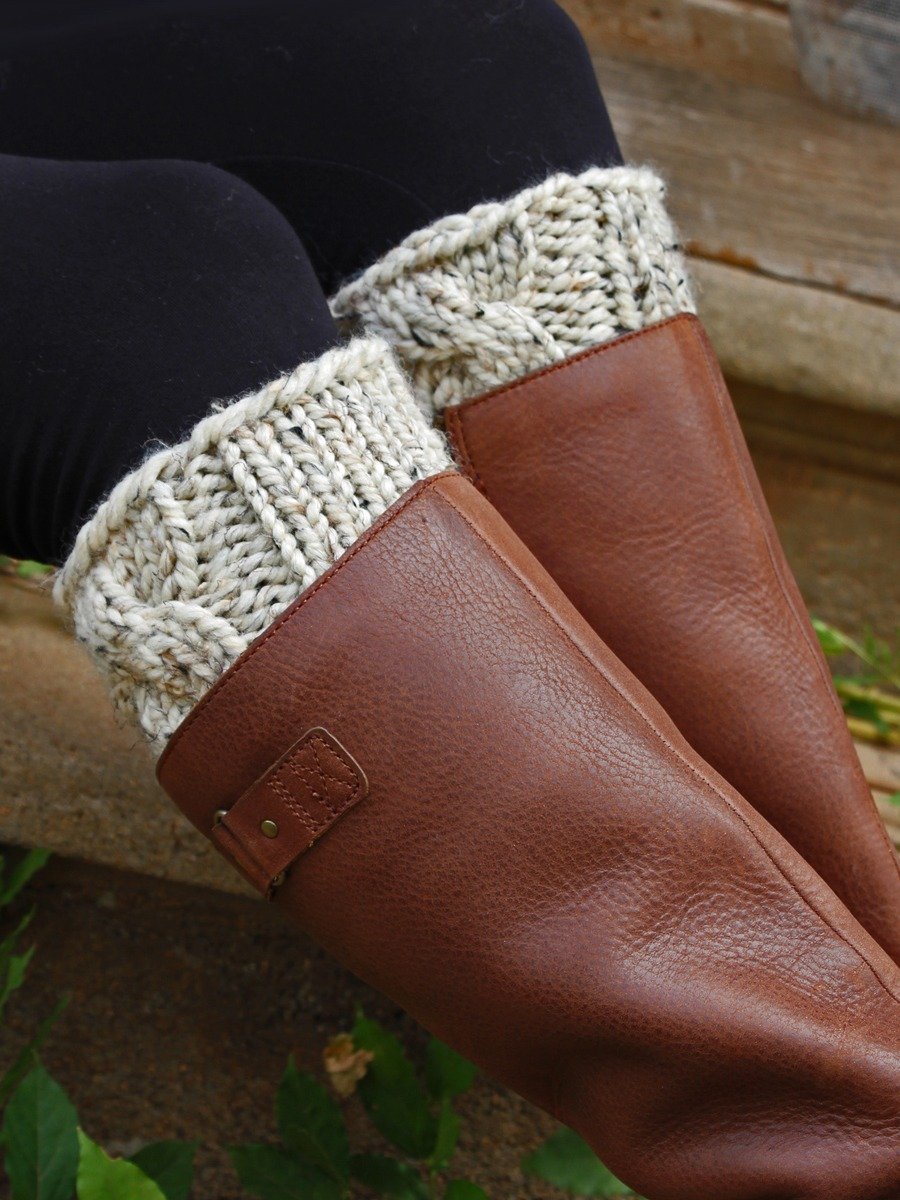 Cable Boot Cuff Pattern - Patience product image (1)