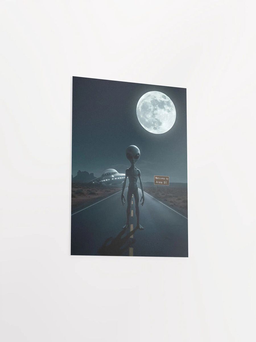 Under the Lunar Glow: The UFO Crash Landing Poster product image (13)