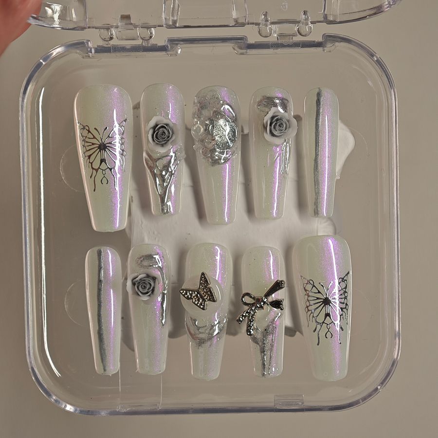 Pink Aurora Snowfall product image (2)