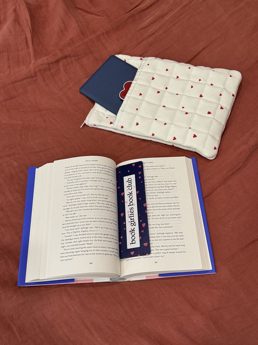 Waffle Heart Booksleeve & Bookmark product image (5)