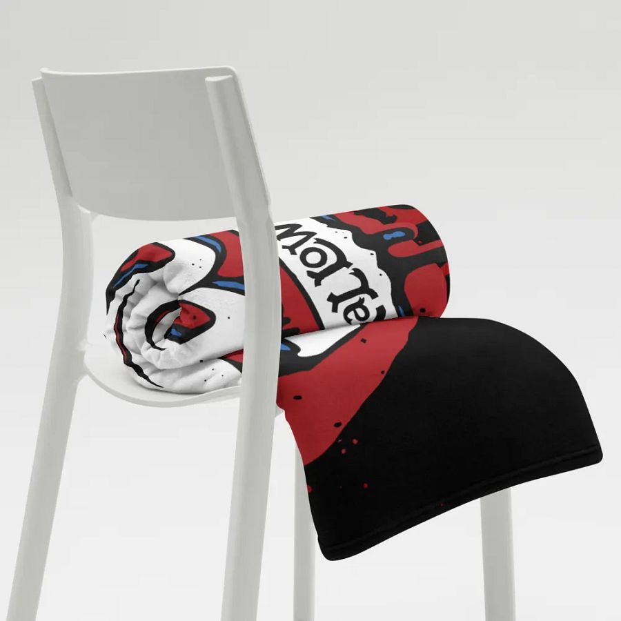L2A Red Splatter Blanket product image (8)
