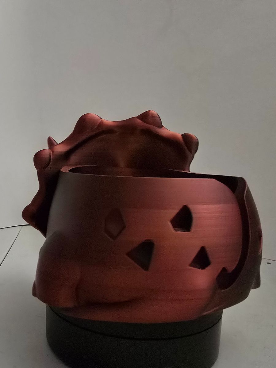 Red to Black Triceratops Yarn Bowl 3D printed 🐑 product image (3)