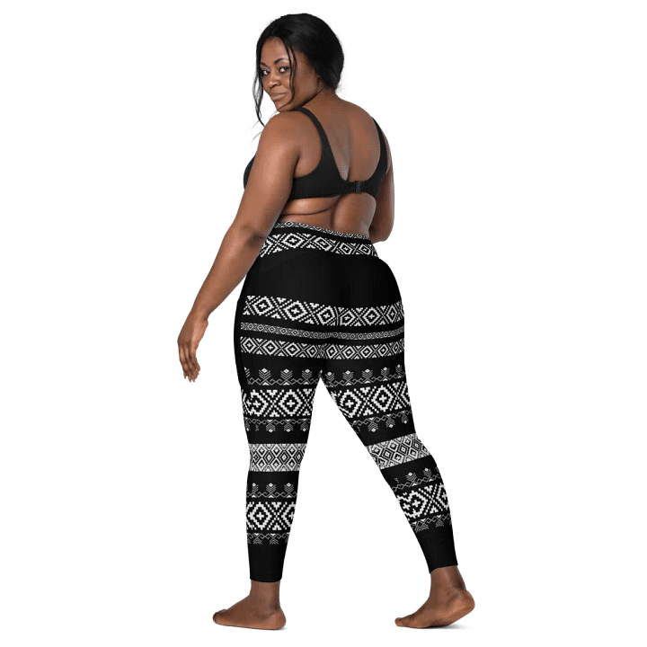Black & White Aztec Geometric Leggings with Pockets product image (2)