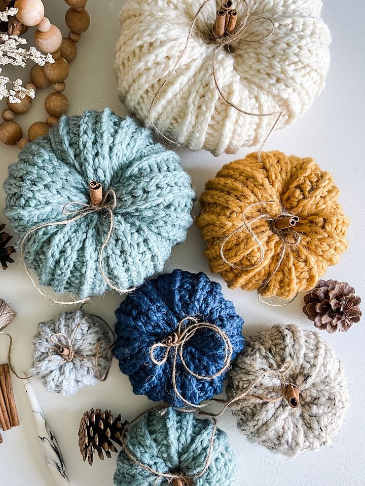 Rustic Farmhouse Pumpkins Crochet Pattern product image (1)