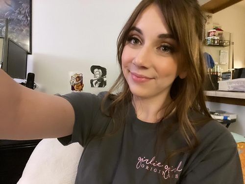 Had my wedding hair and makeup trial! It’s really happening 🥰 
_______
#streamer #gamer #gamerlife #gaming #girlgamer #girlsw...