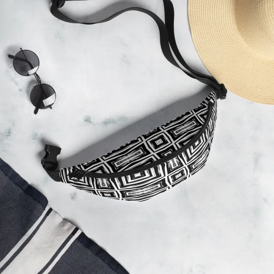 Abstract Monochrome Repeating Pattern Fanny Pack product image (6)