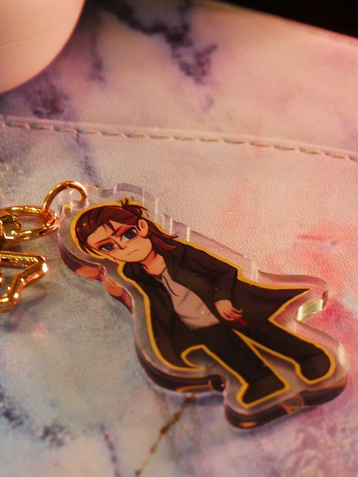 Eren Yeager Keychain and goodies product image (1)