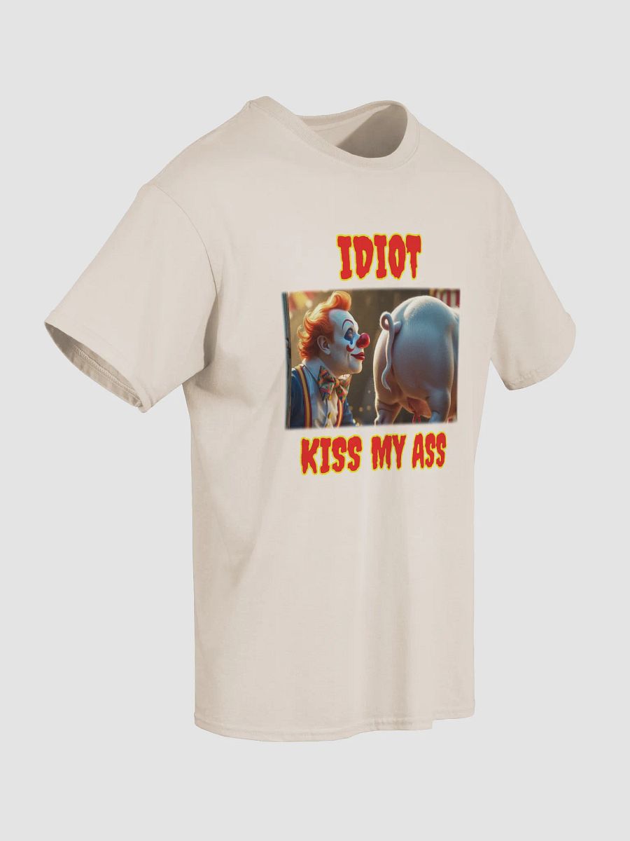 Sassy Clown & Pig Kiss T-Shirt product image (16)