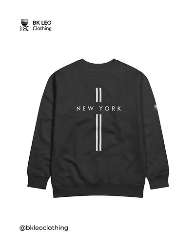 NEW YORK Regular Fit Sweatshirt Link in Bio!
Description 
100% cotton-faced exterior made from a 65/35 cotton/polyester blend...