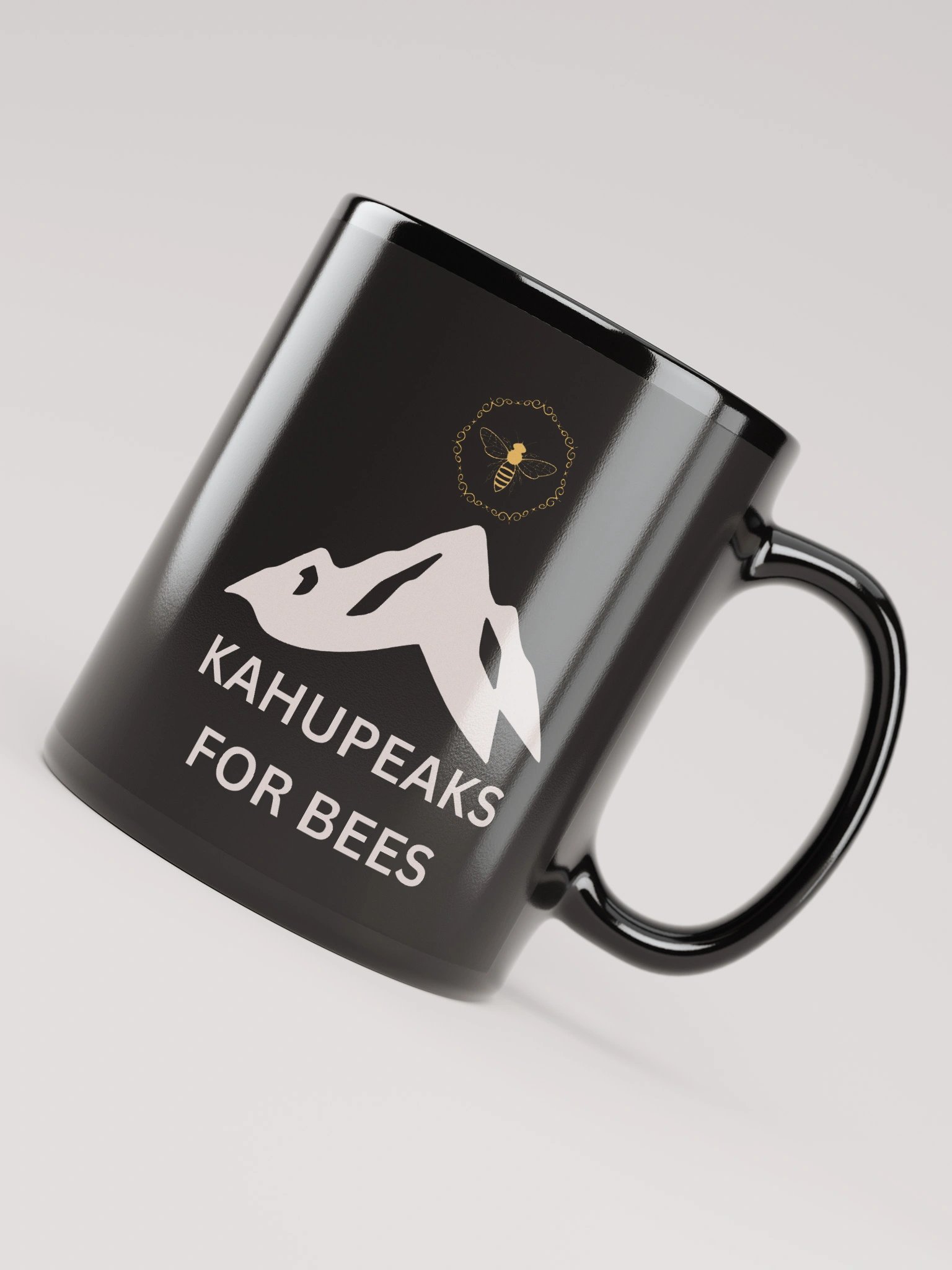KahuPeaks for Bees Mug product image (4)