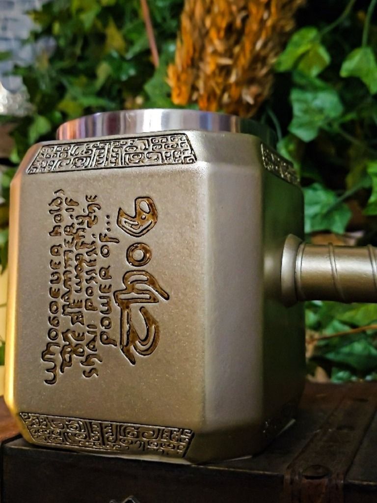 The Armored Kingdom Gold Battle Hammer Of The Gods Mug product image (3)