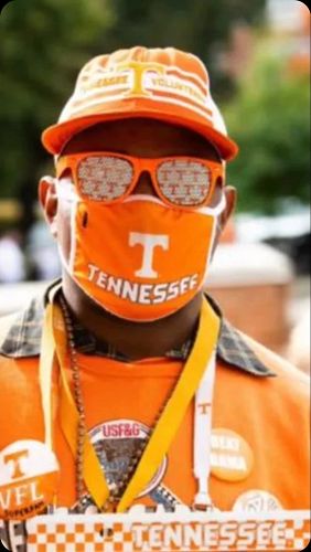 Are Tennessee fans a little TOO CONFIDENT in the #Vols ahead of their game in Norman against the #Sooners on Saturday?