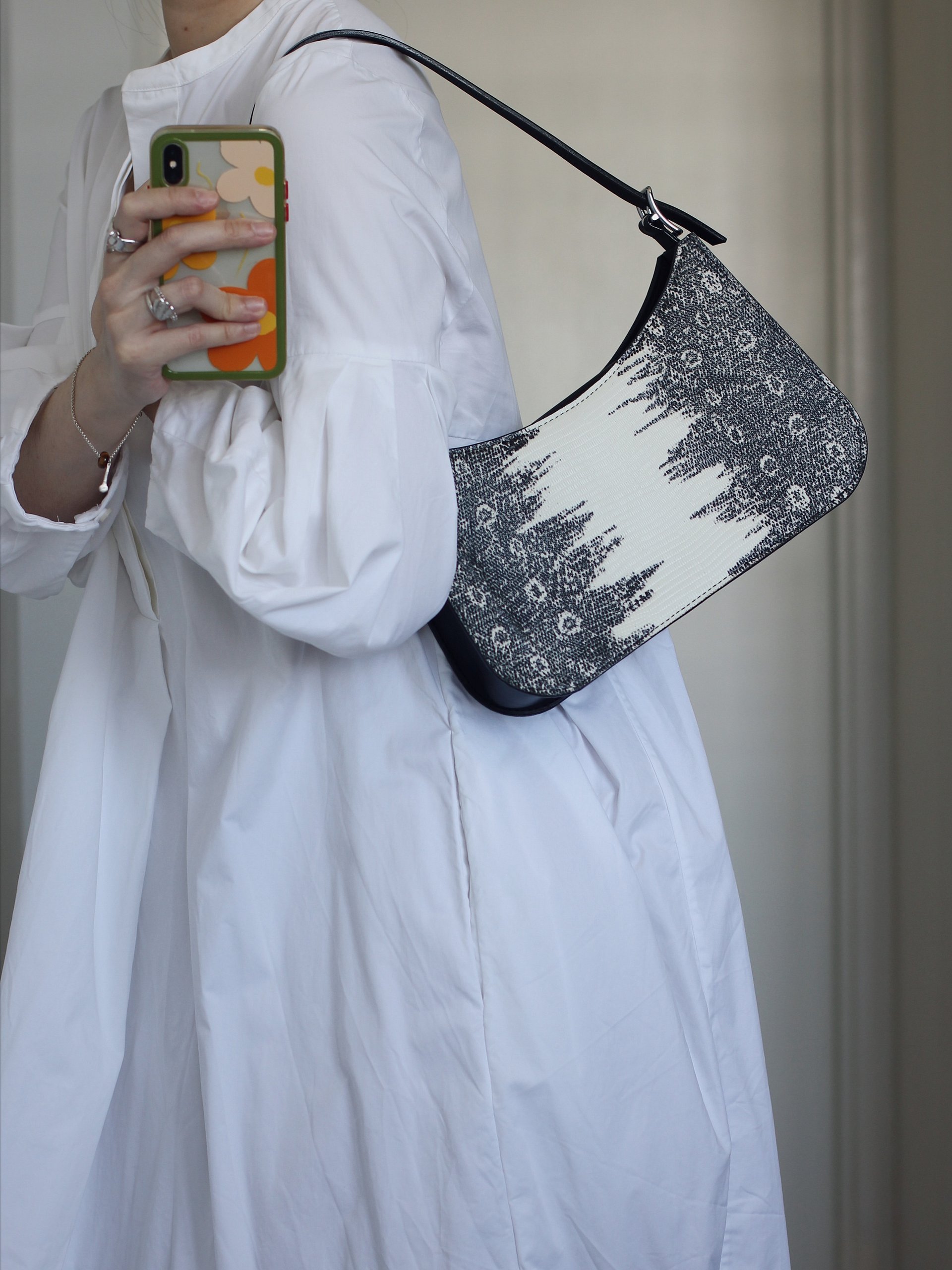 Lizard-embossed Leather Shoulder Bag – S product image (5)