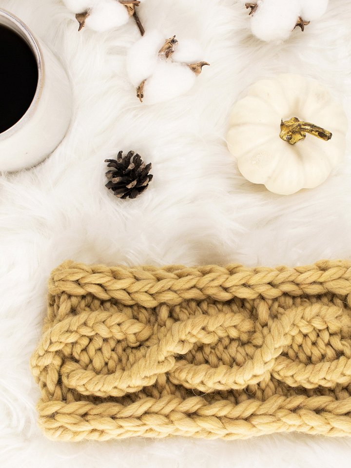 French Braid Headband Knitting Pattern - Merriment product image (1)