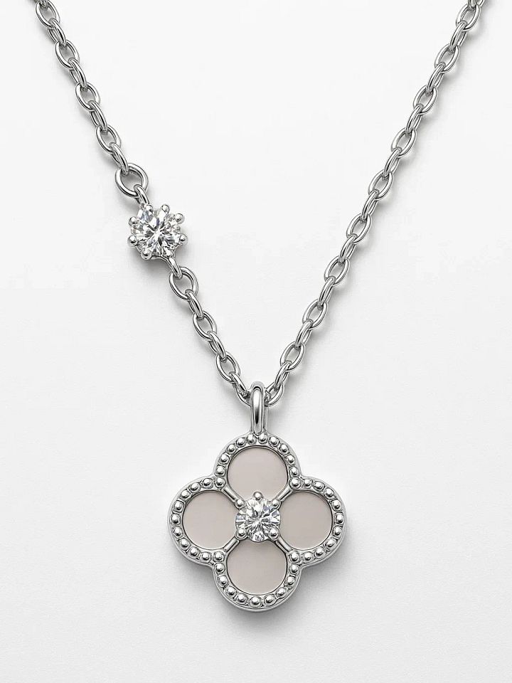 The Virelle Necklace product image (1)