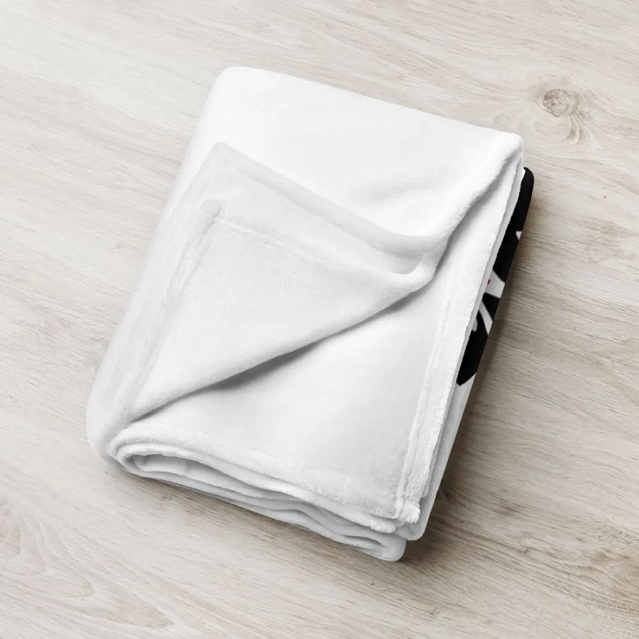 LIPS HALLOWEEN BLANKET product image (18)