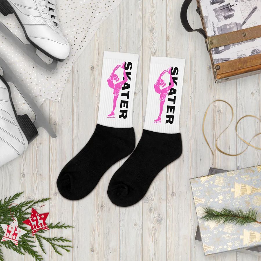 White SKATER Socks product image (10)