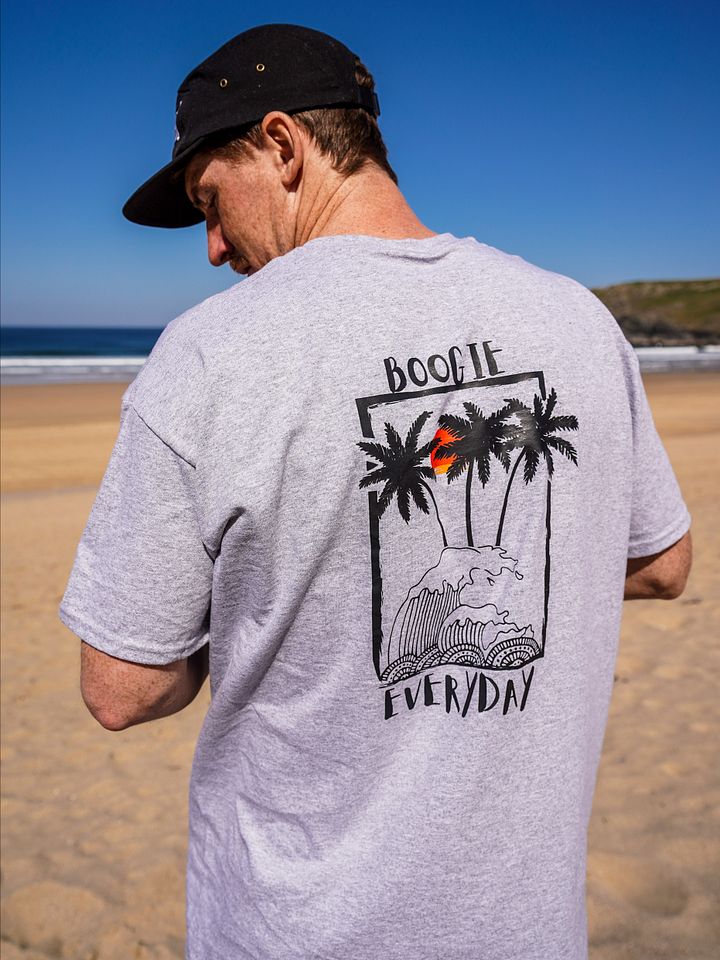 Palm Paradise Tee product image (1)