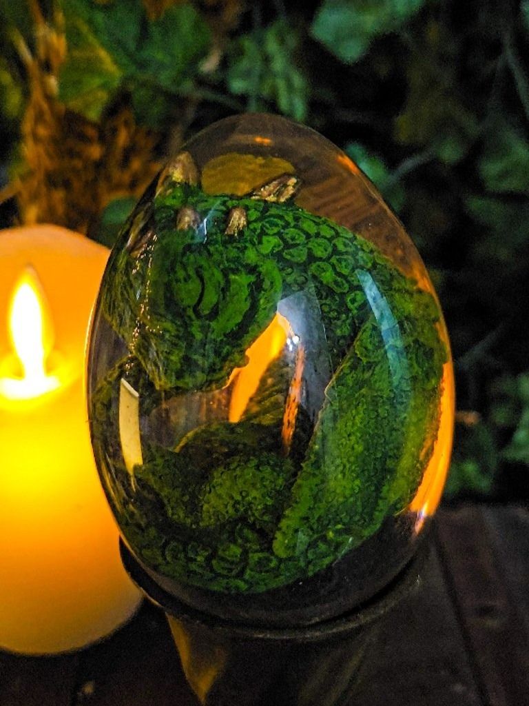 The Armored Kingdom Emerald Blaze Green Dragon Egg product image (3)